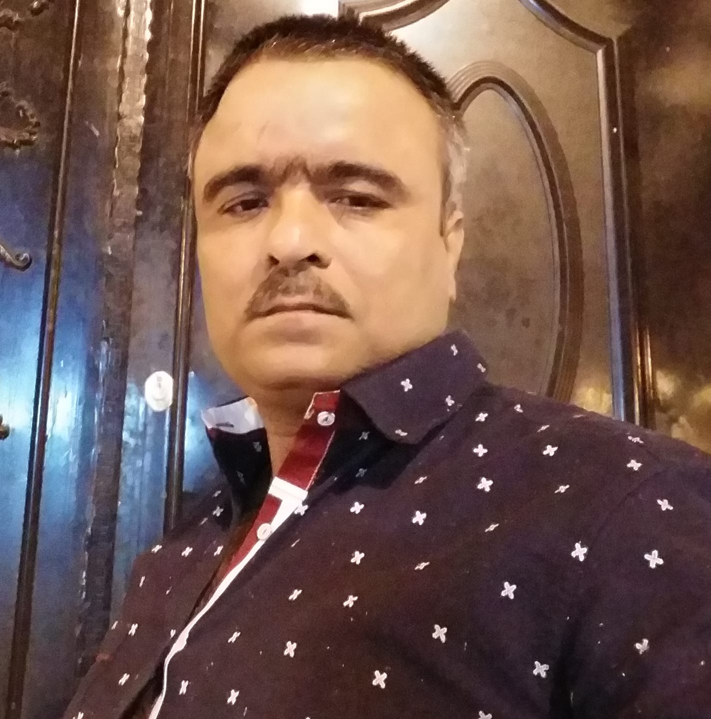 AArif abbasi | Rajeshk