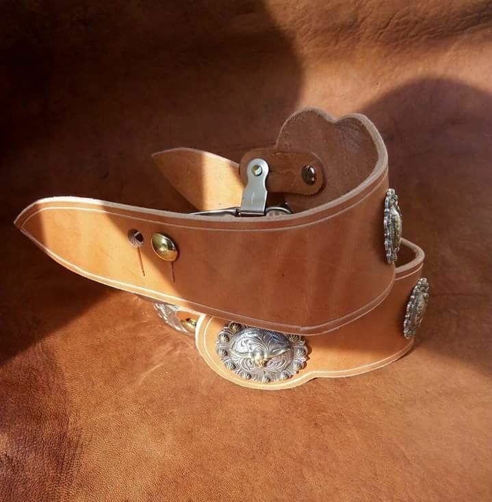 La Caramera Leather Works.
