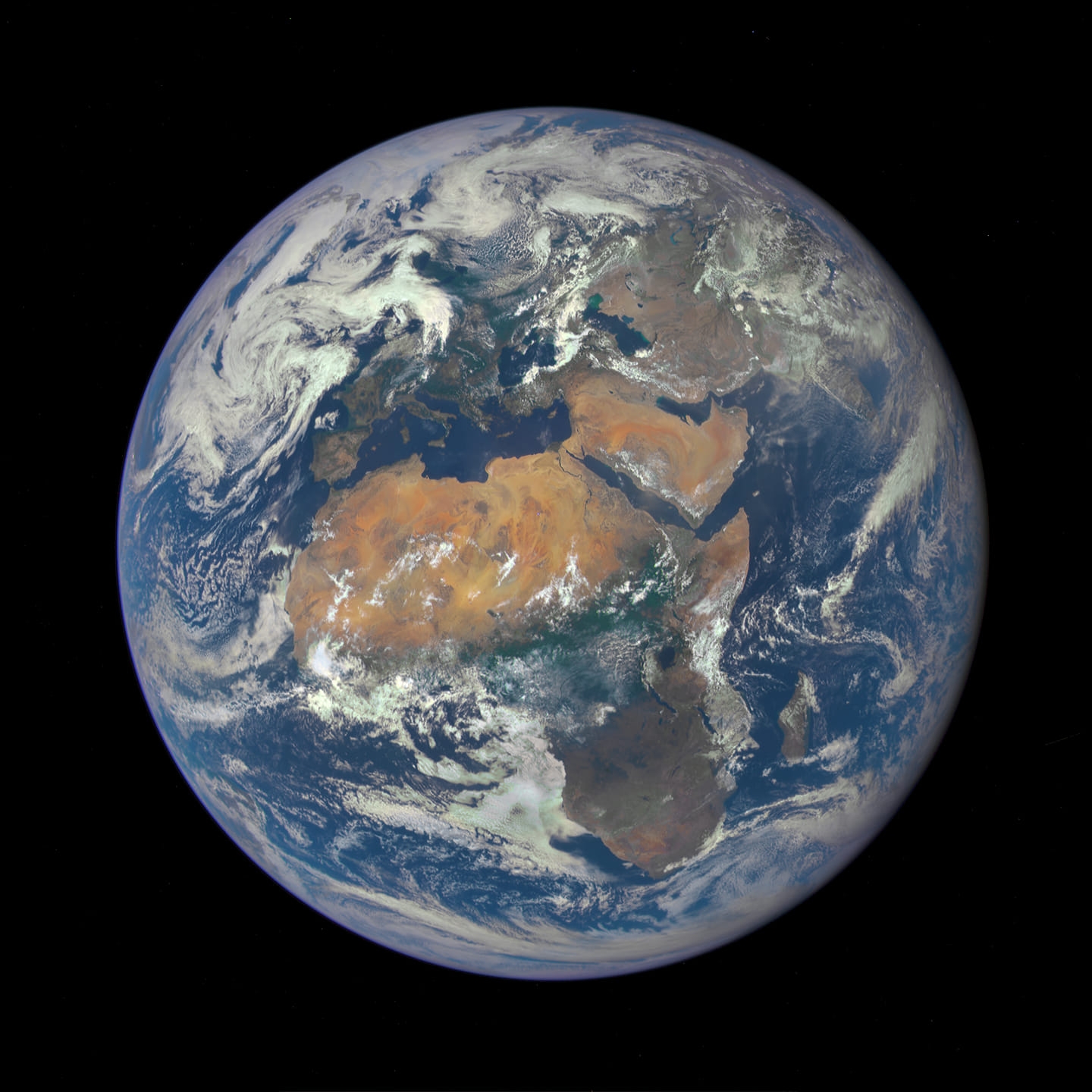 ‎Earth... - Earth and universe sciences - علوم الأرض و الكون