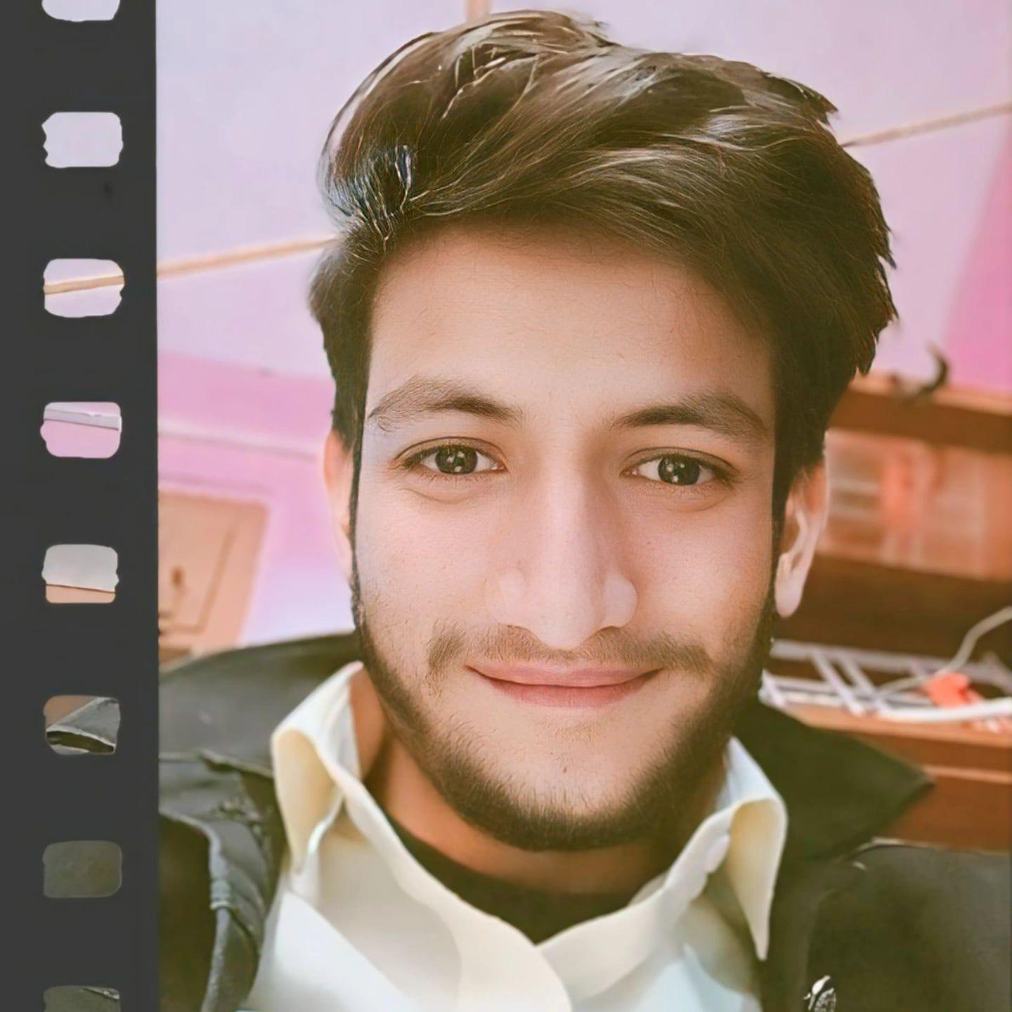 Manish Labaniya