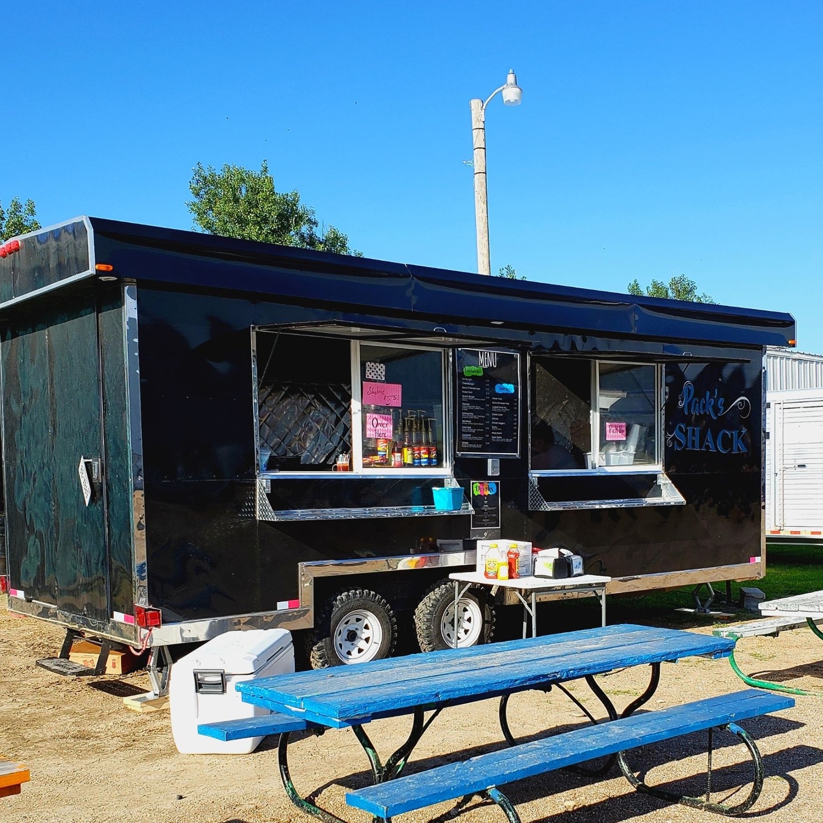 Pack's Shack