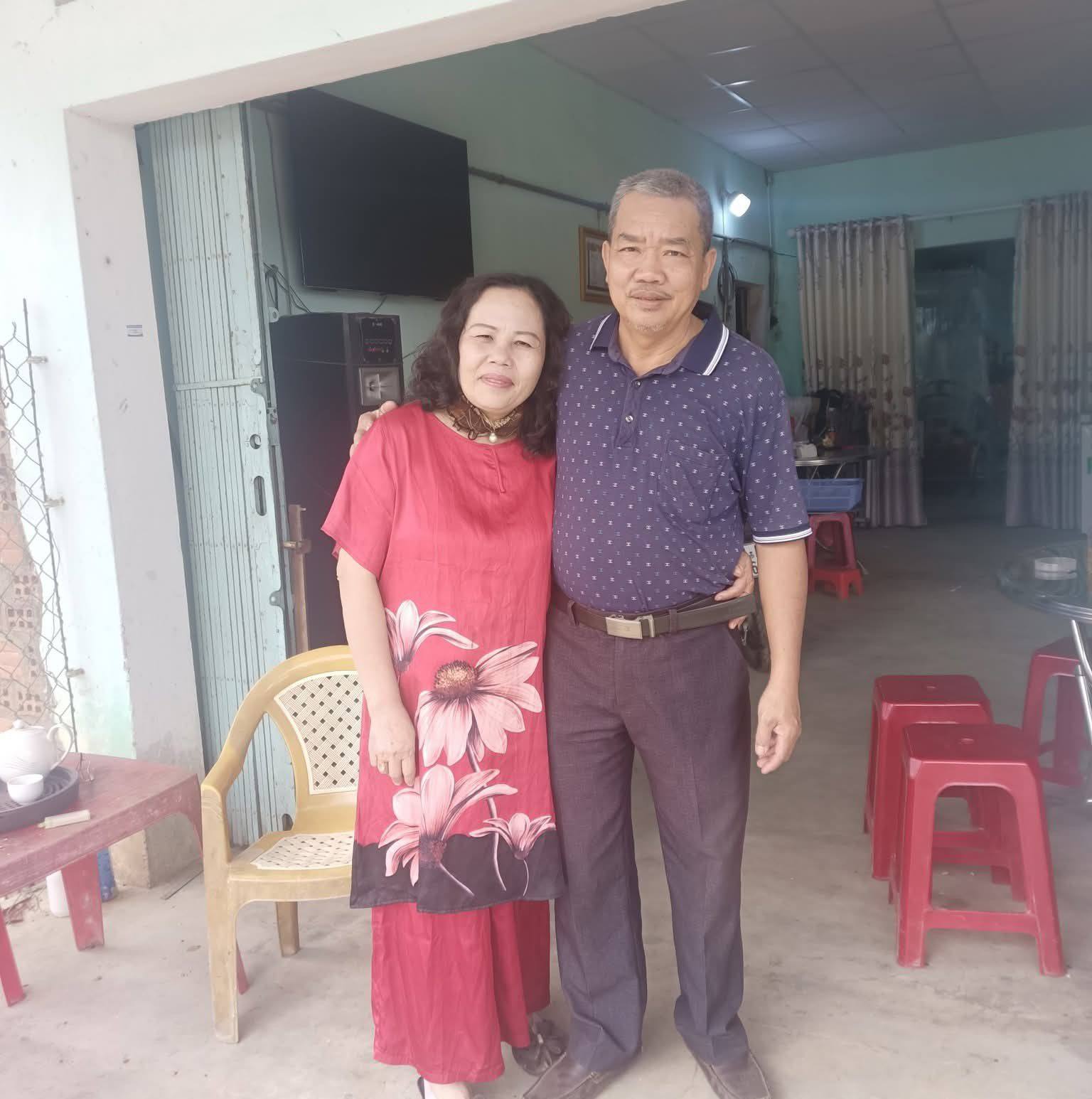 Đỏ Ruby - Màu Nhung Tơ Tằm Đẹp Nhất ️ ️ ️ | Vu Ngoc Tra