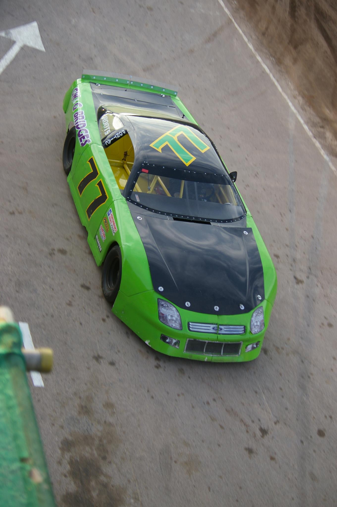 Roots V8 Racing Experience