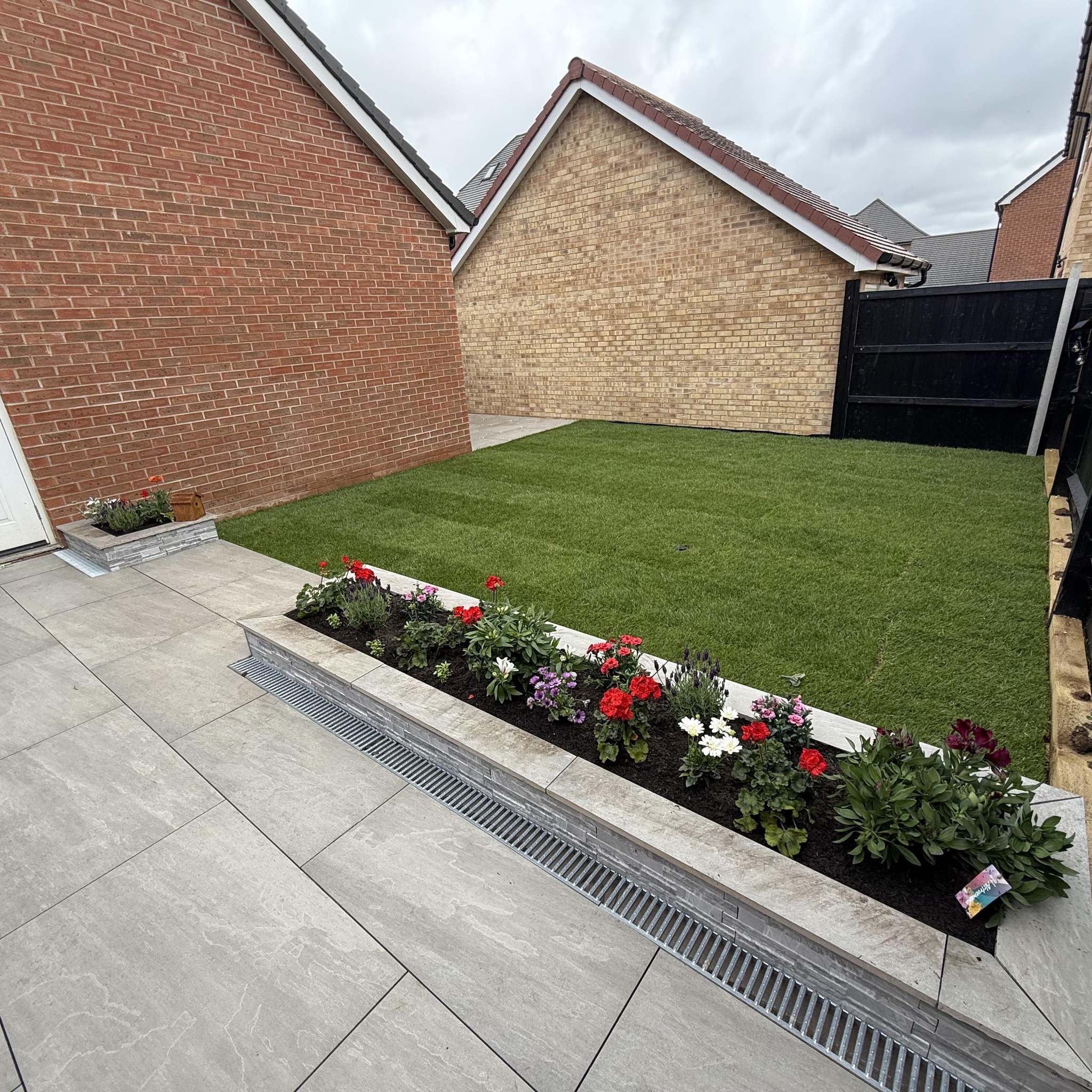 Another garden ready to be enjoyed this summer! Love the idea of small ...
