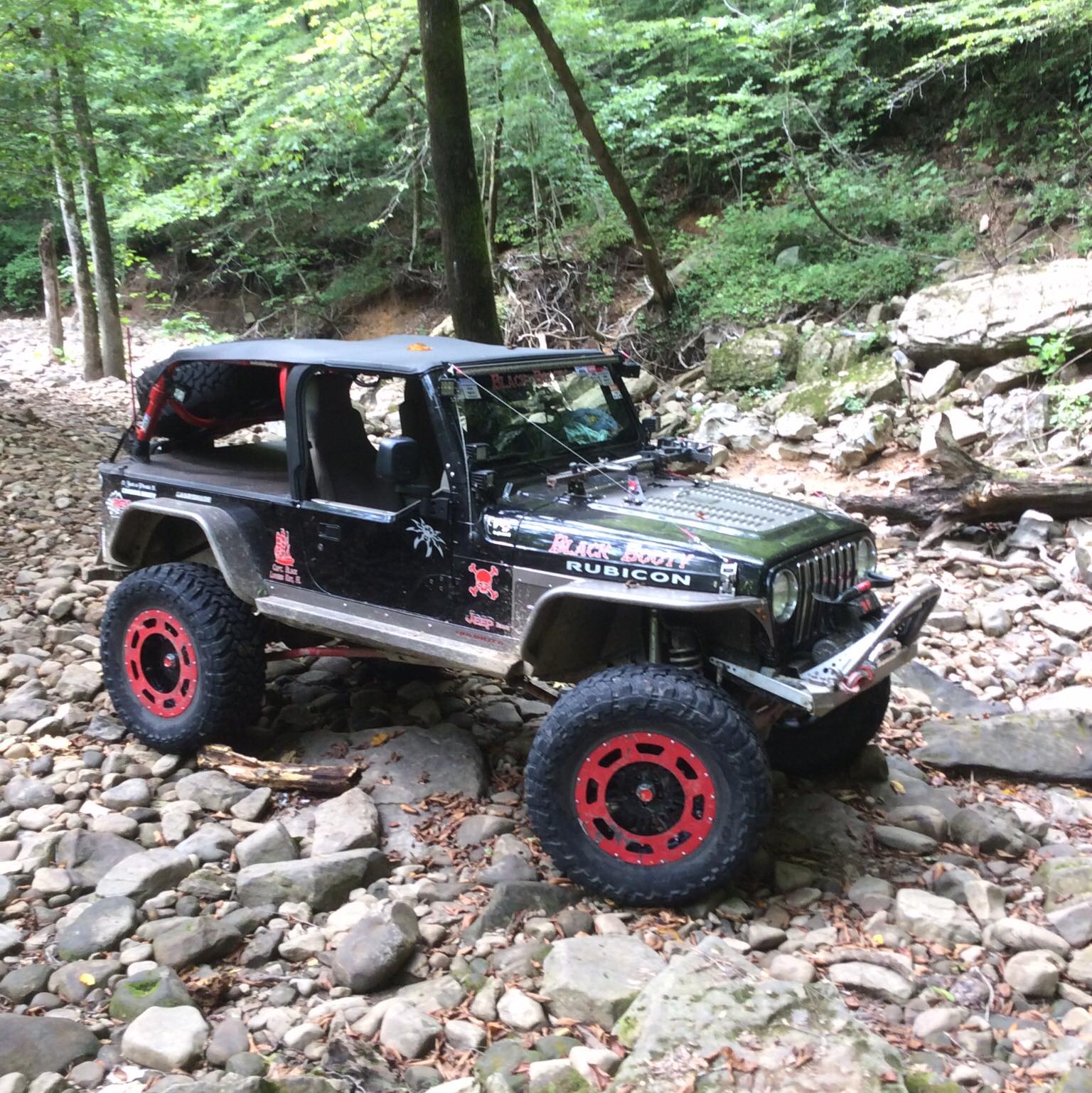 Vanderhall Owner's Forum | Put back rear fender and lip. | Facebook