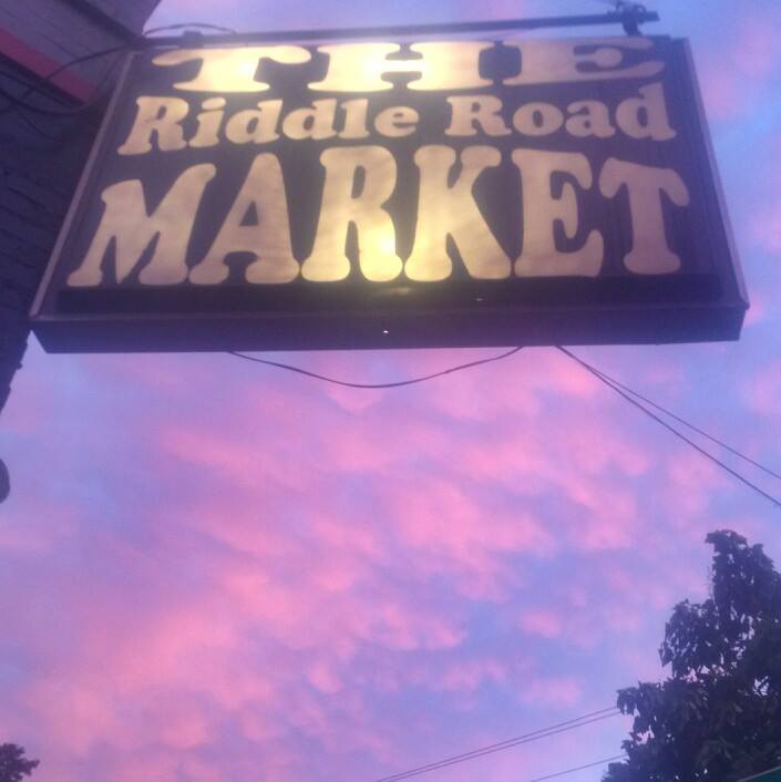 The Riddle Road Market | Cincinnati OH
