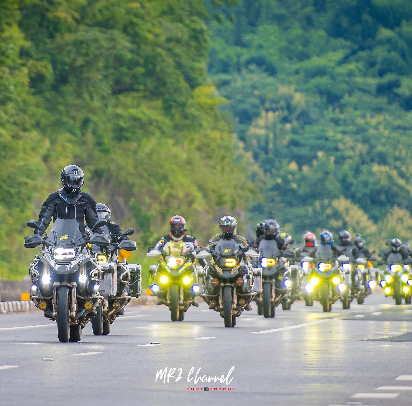 Ducati Multi 1200&Bmw Gsa 1250/1200Th