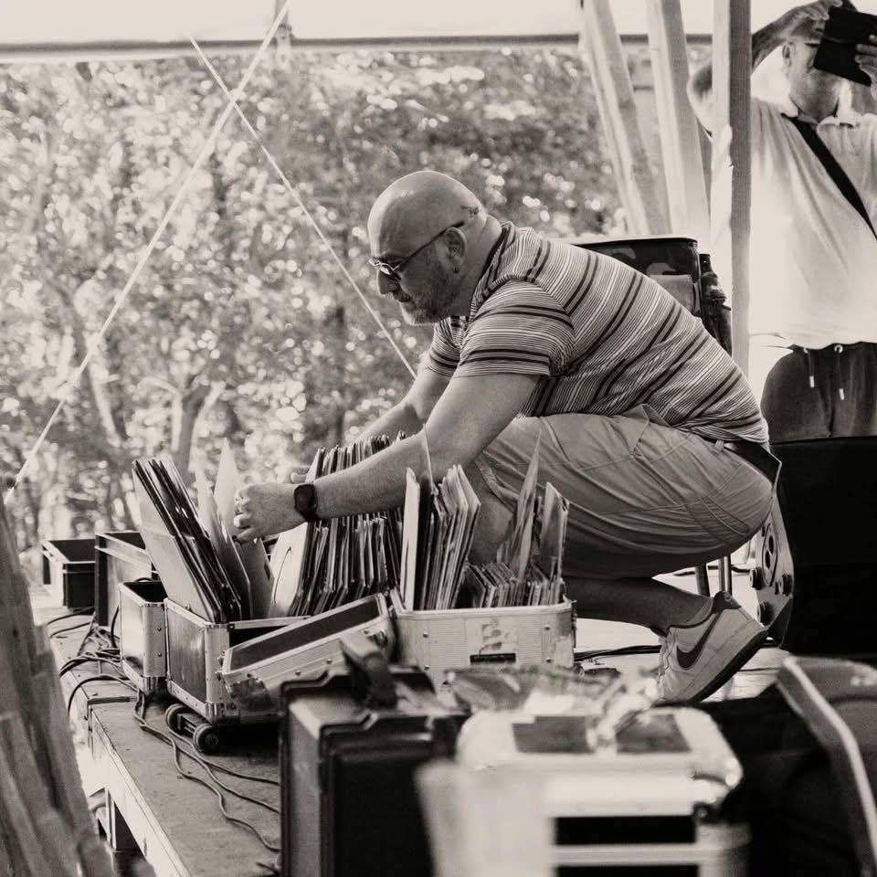 DJ - 20 ans déjà... 20 ans de DJ SAV, de mix, de fêtes, de festivals, d ...