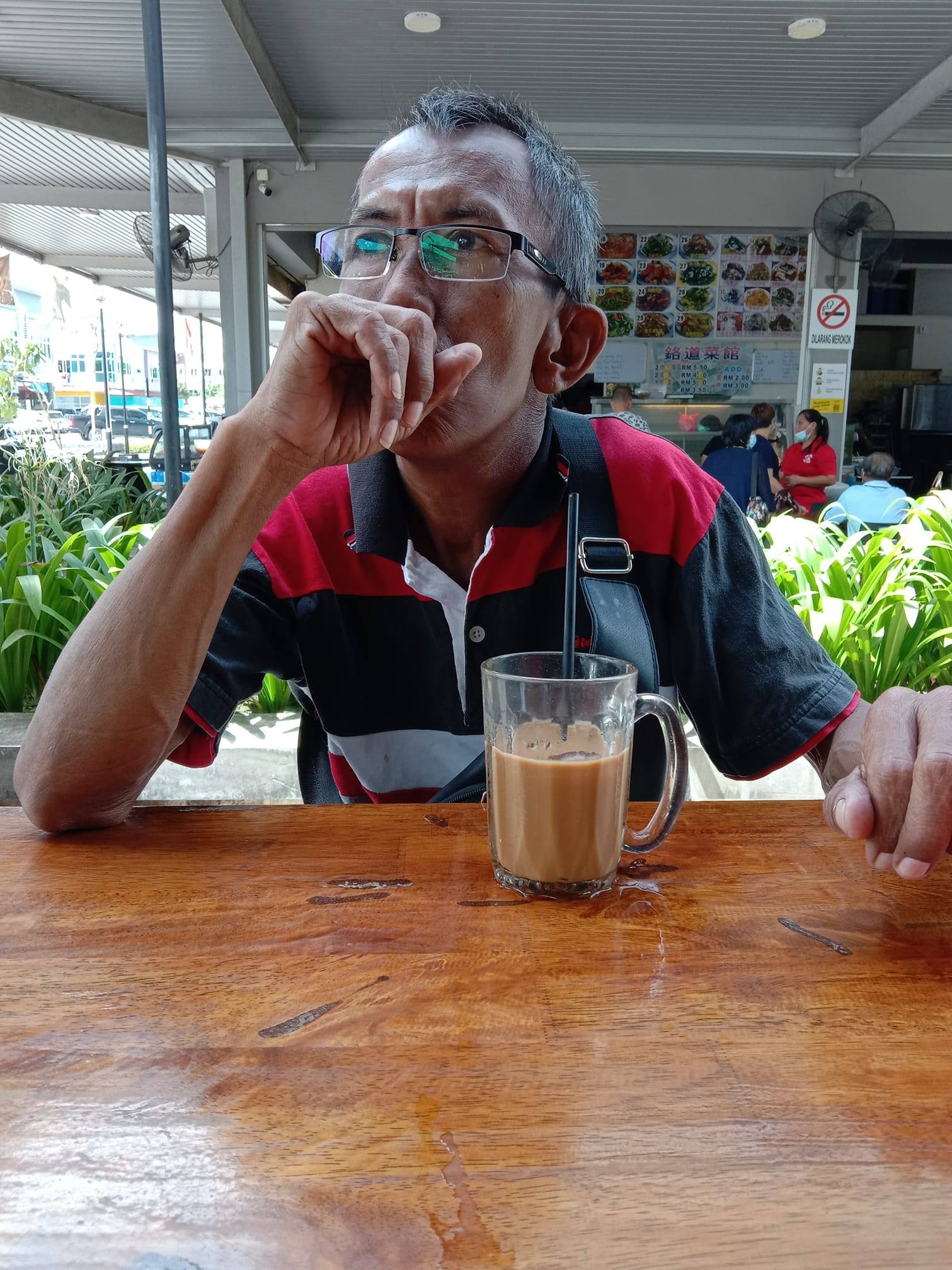veiw bukit meting jalai murum cukup cukup tinggi gak bukit tuk..bisi ...