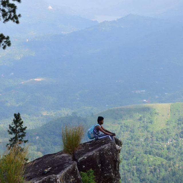 සොඳුරු ගවේශකයා Beautiful Explorer | Mirigama