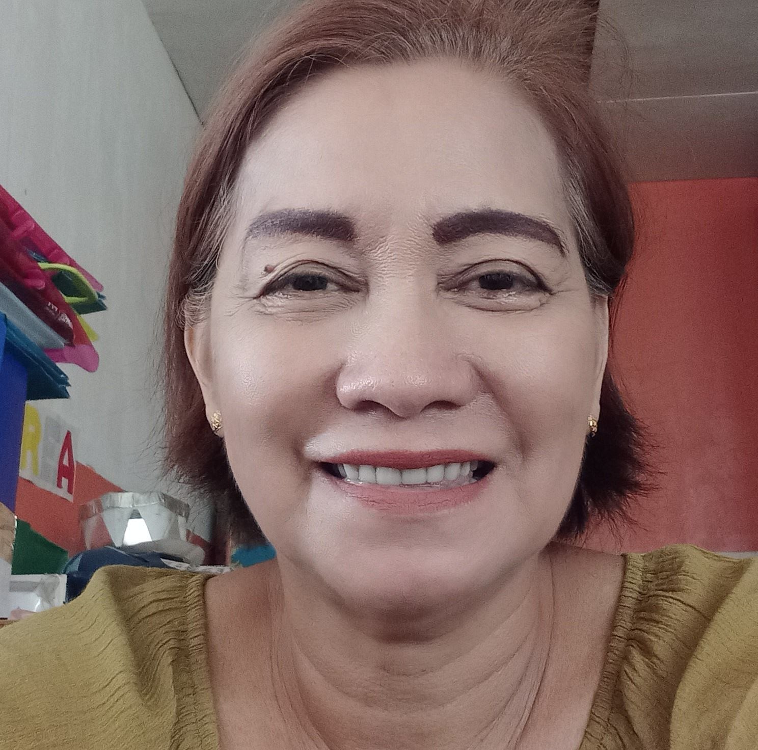 Kita na sab siyag maka blink2 sa iyang mata😀😀 #everyone Kate Lorielle ...