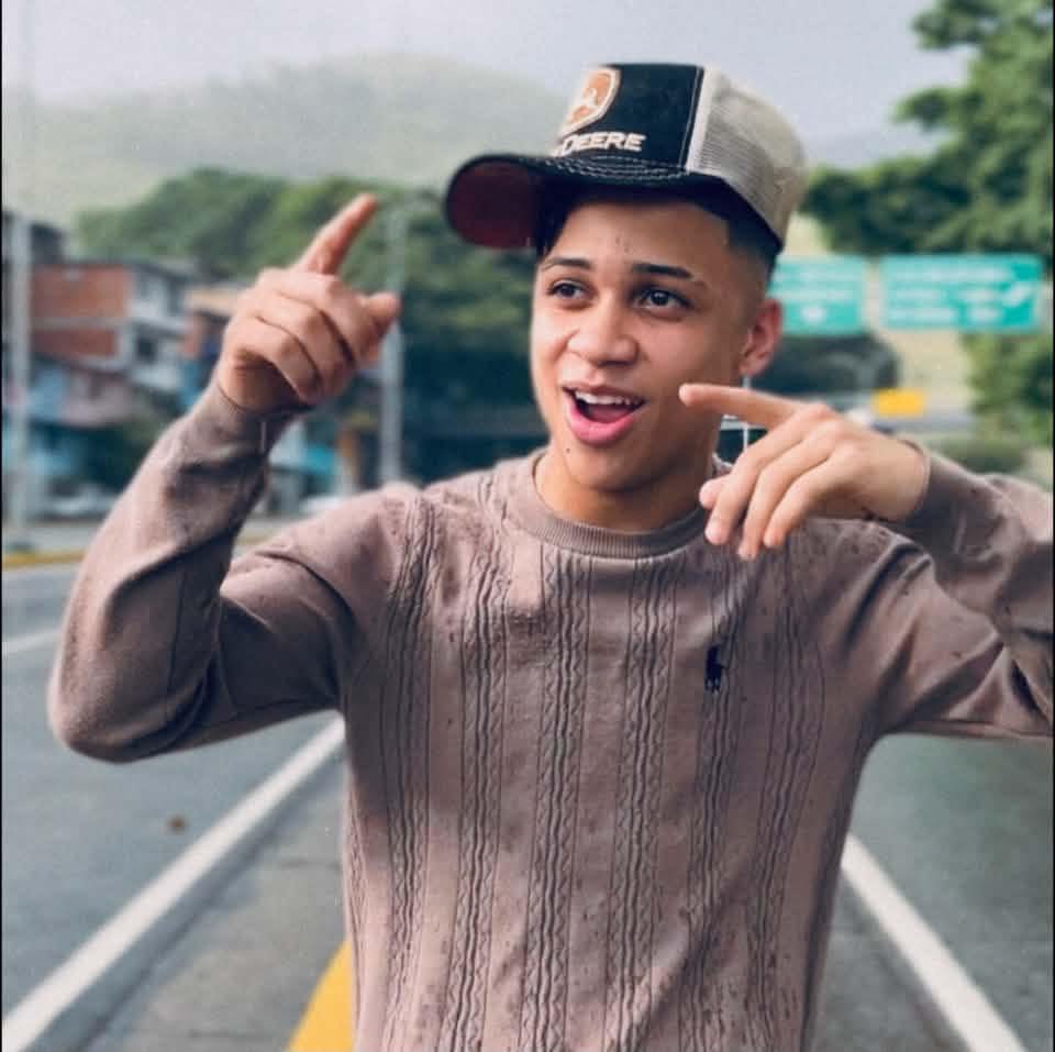 Sheiner Mulatico Oficial
