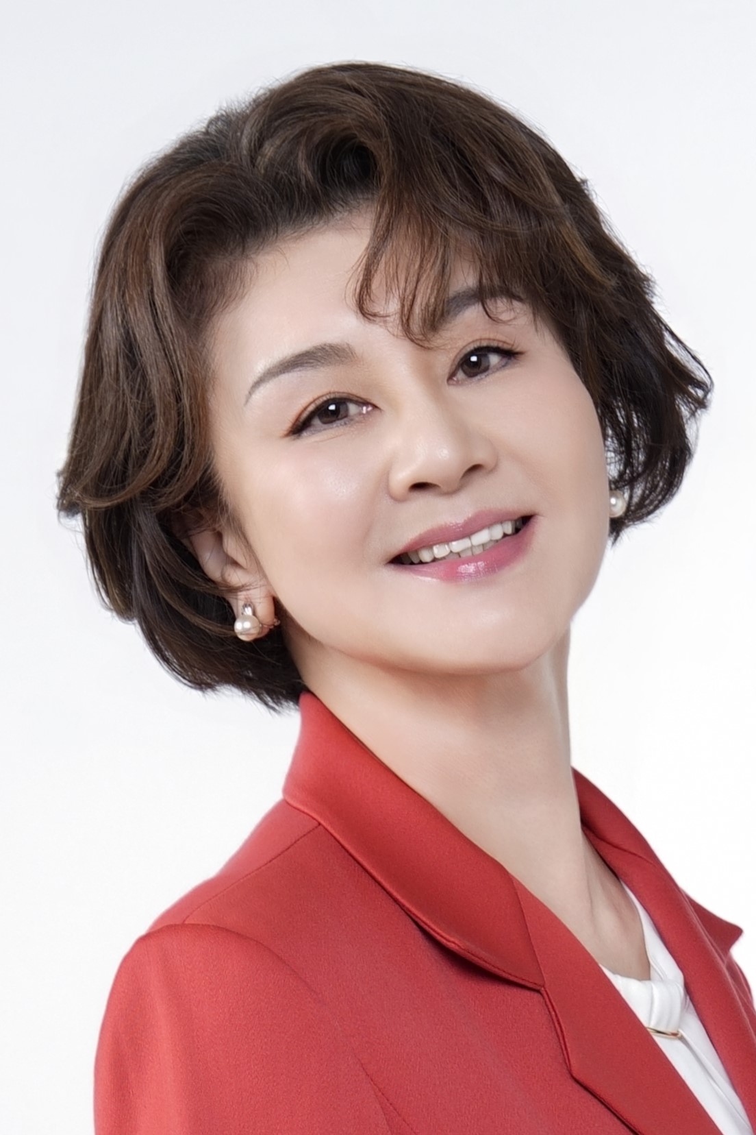 石井 苗子 現在