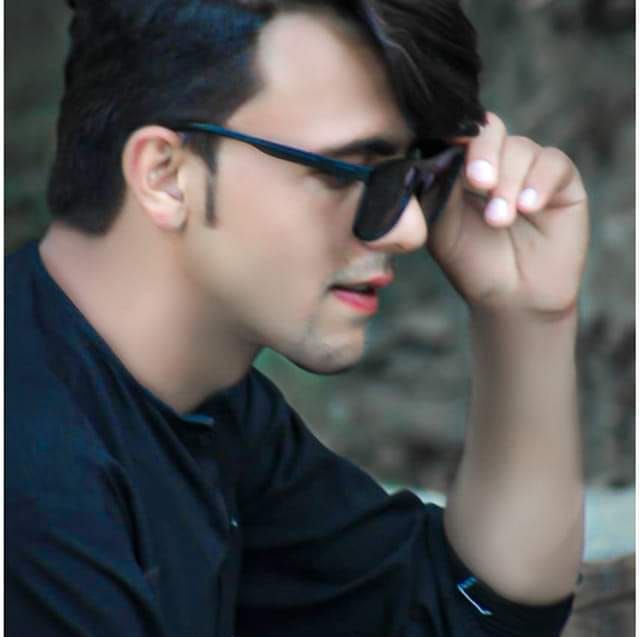 Raees Khan
