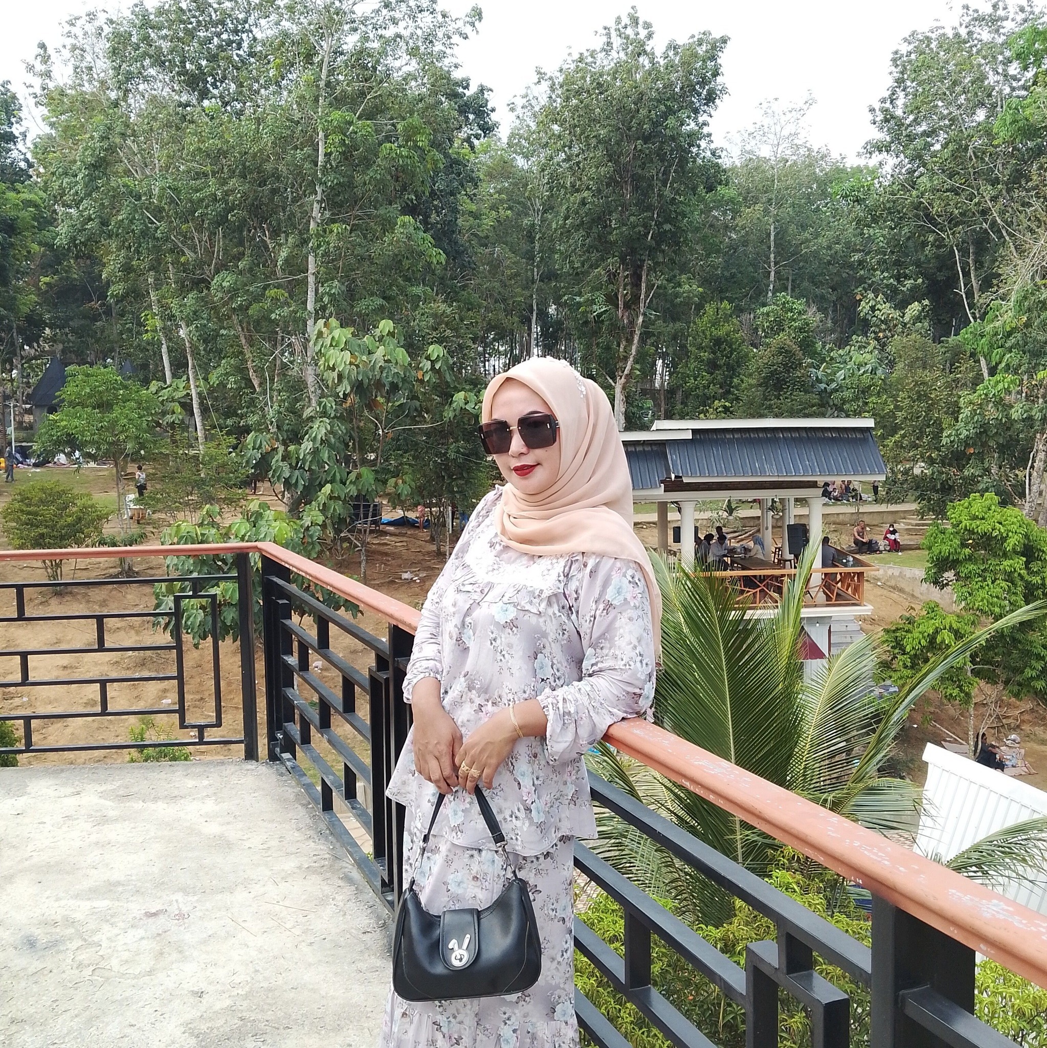 Model kebaya tarbaruu ️‍🔥 Bisa cod sesumut Admin khusus baju👉Wa.me ...