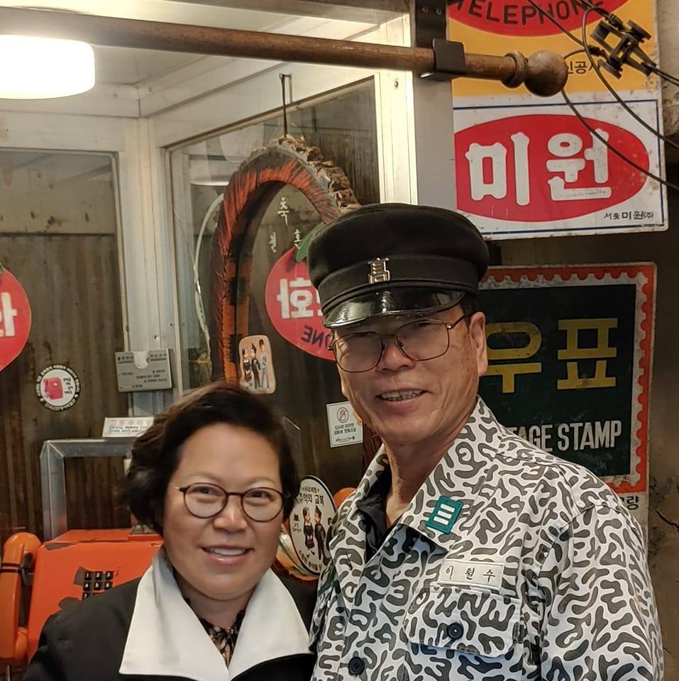 김우용