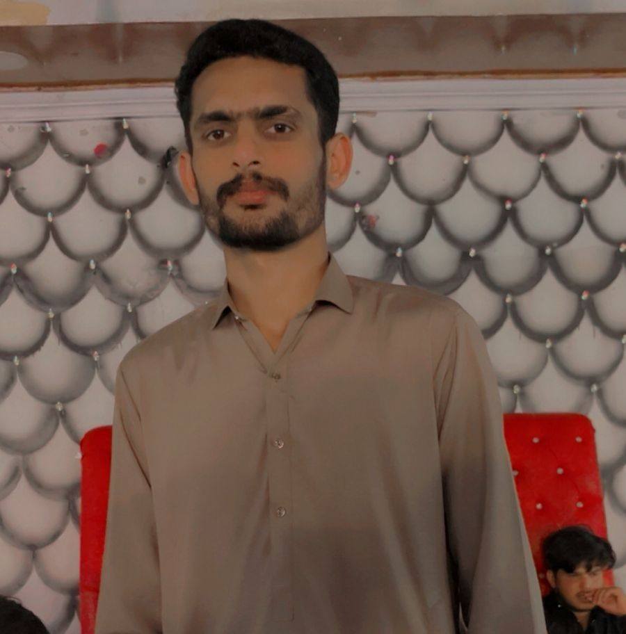 Qamar Abbas