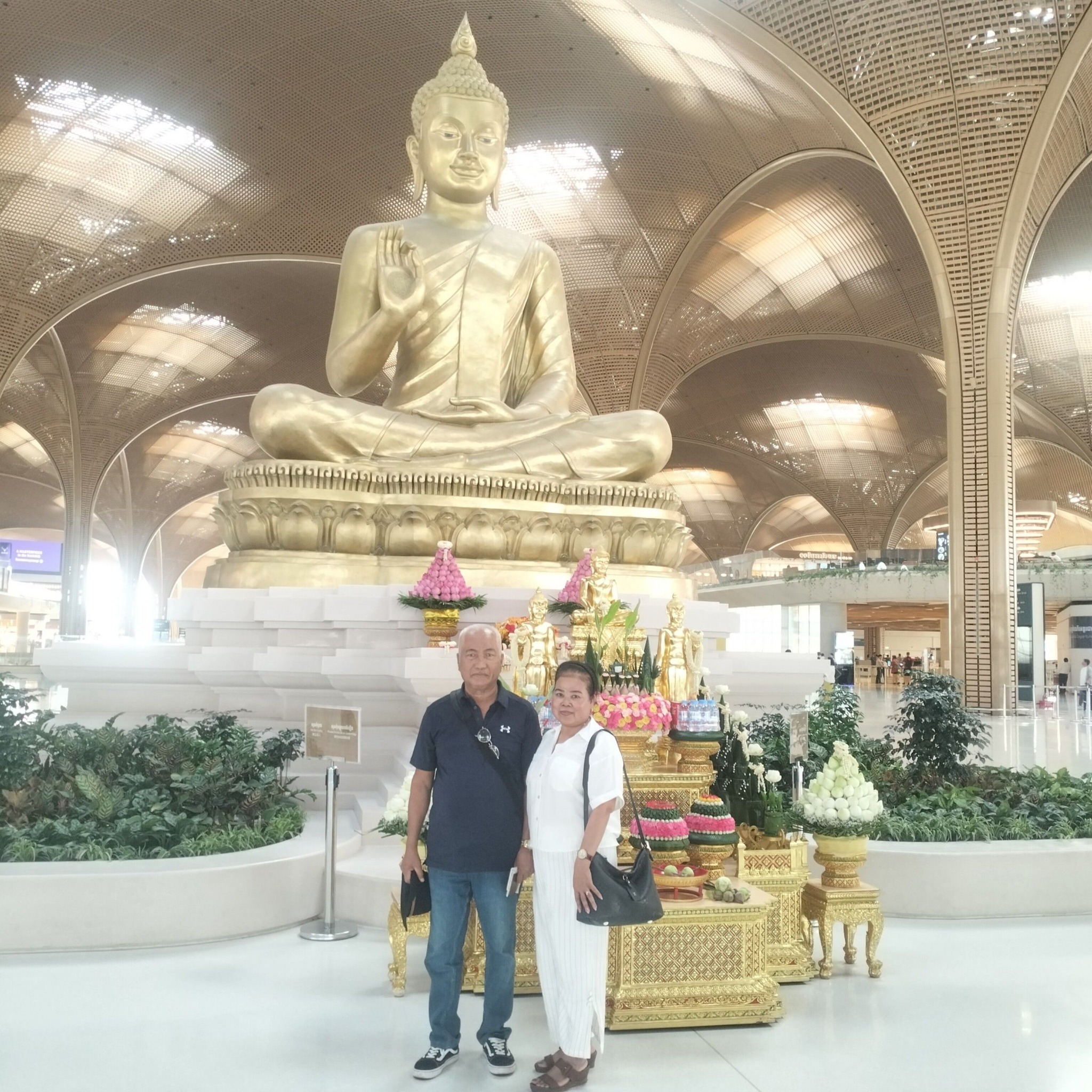 កាន់បិណ្ឌ និងភ្ជុំបិណ្ឌ | ពុទ្ធសាសនាដើម្បីការអប់រំនៃកម្ពុជា- BEC