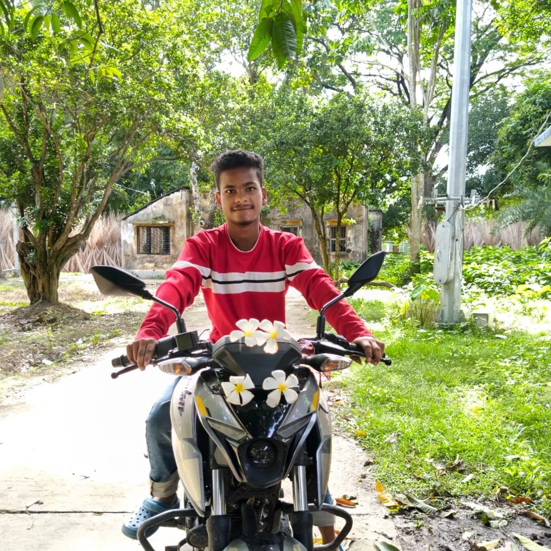 Ajij Vlogger