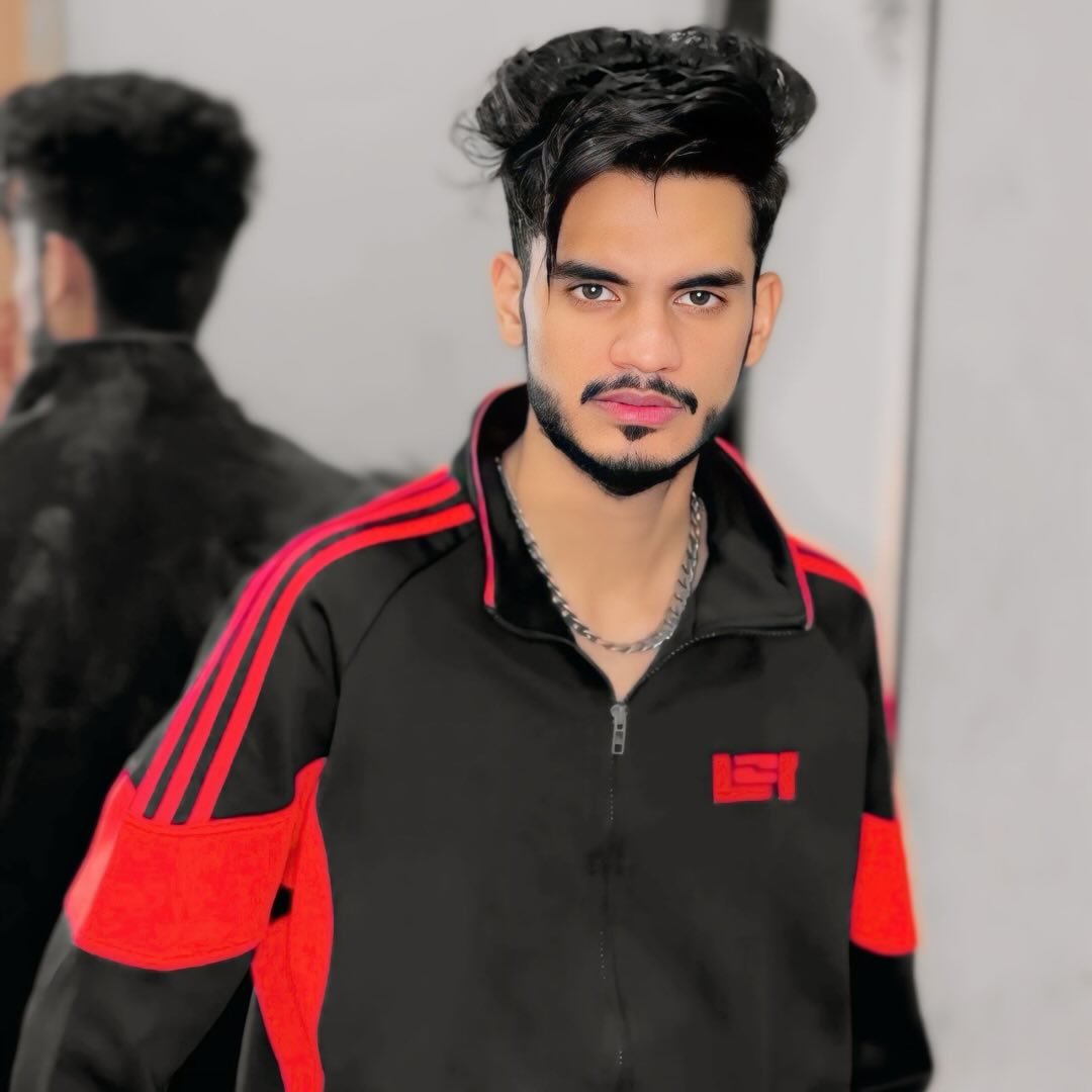Îb Řä Hïm
