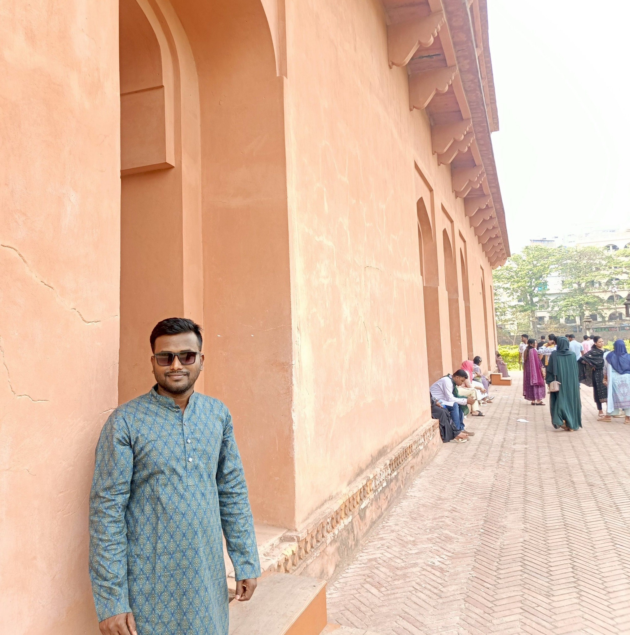#banani #Dhaka #banaidnccuniqueshoppingcomplex #BD #shopping # ...