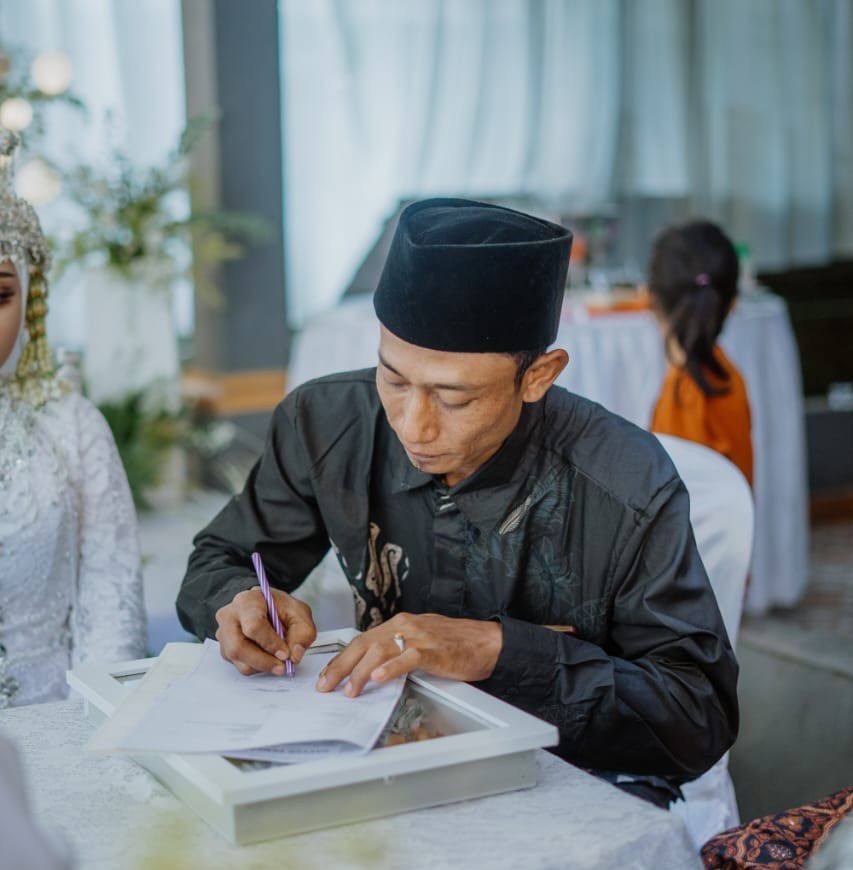 Piye prasaanmu pas ketemu mantan pacar tapi yo tonggomu dewe jii 😂 # ...