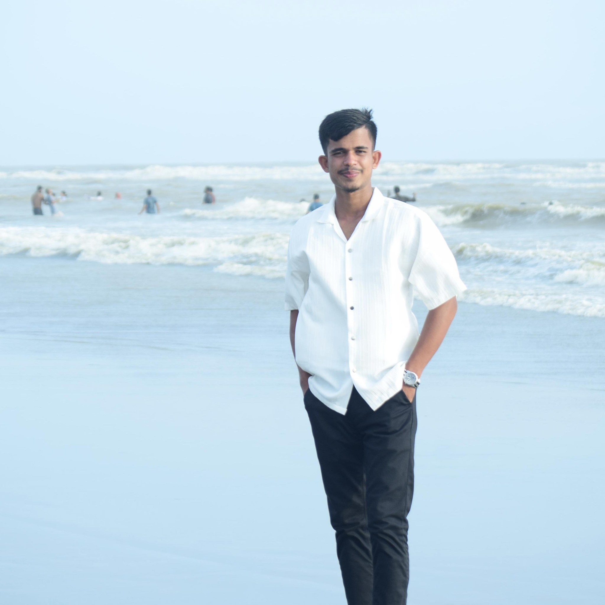 #মানুষ কি আর মানুষকে খুঁজে, মানুষ তো এখন সুবিধা খুঁজে..! ️ | Shoriful ...