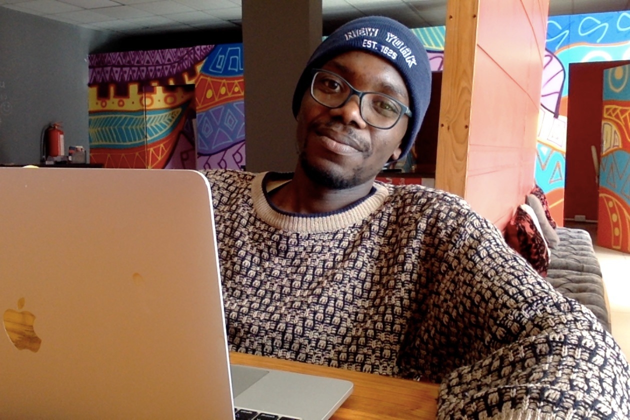 Mark Sikaundi