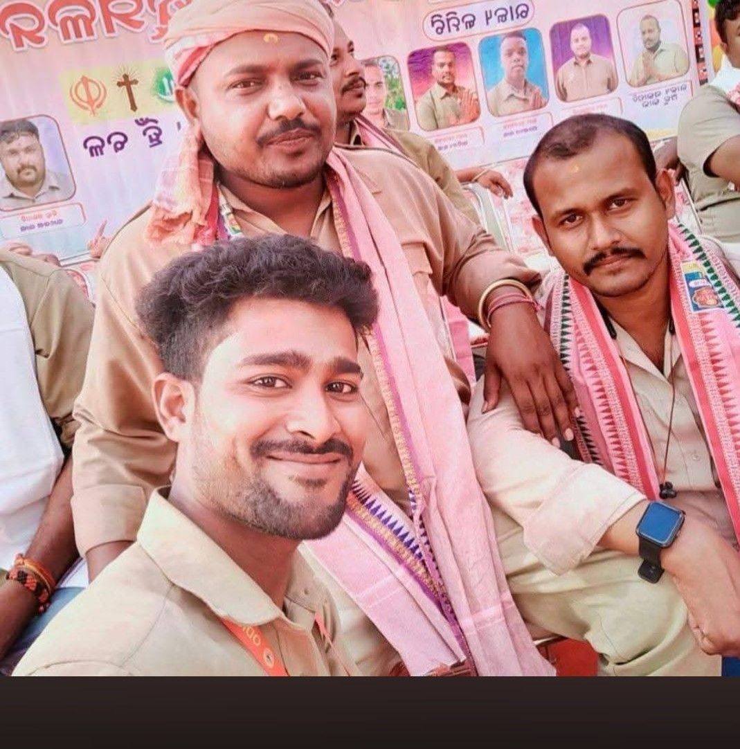 Sujit Driver Social All India Driver Mahasangha Paramaswar Das Binod ...