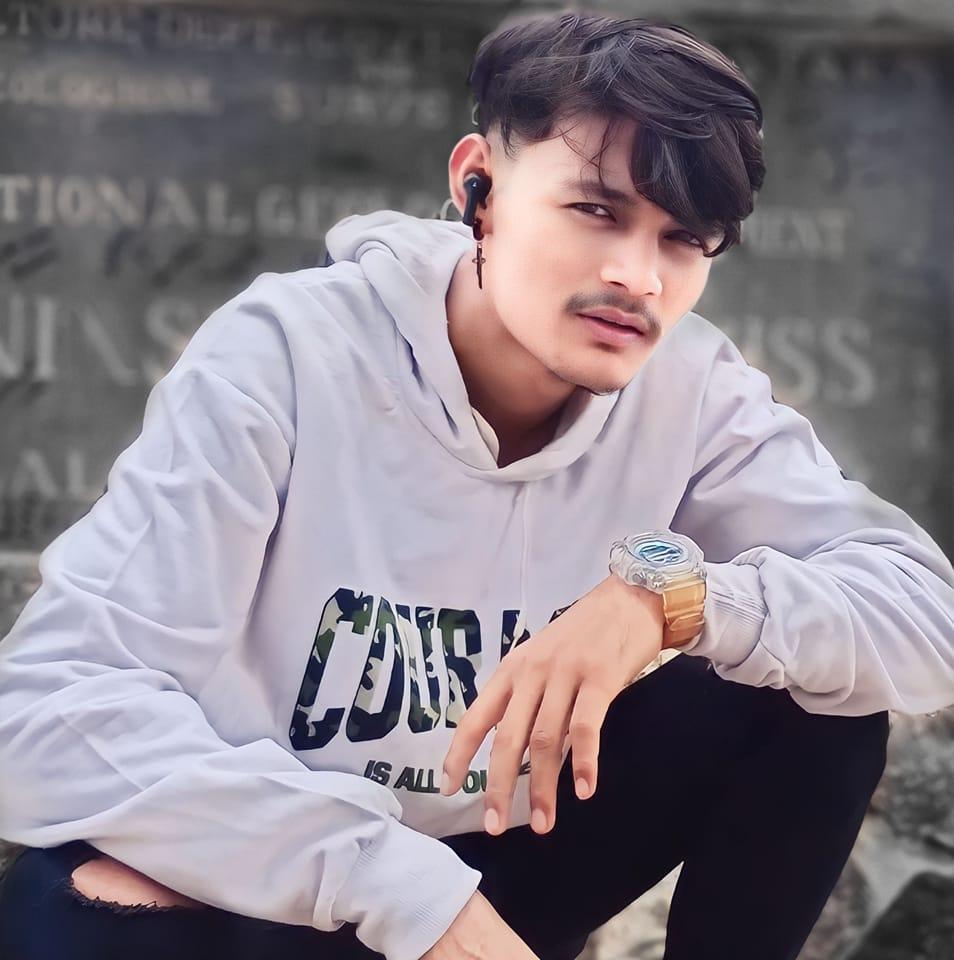 आदर्श सिंह ठकुरी