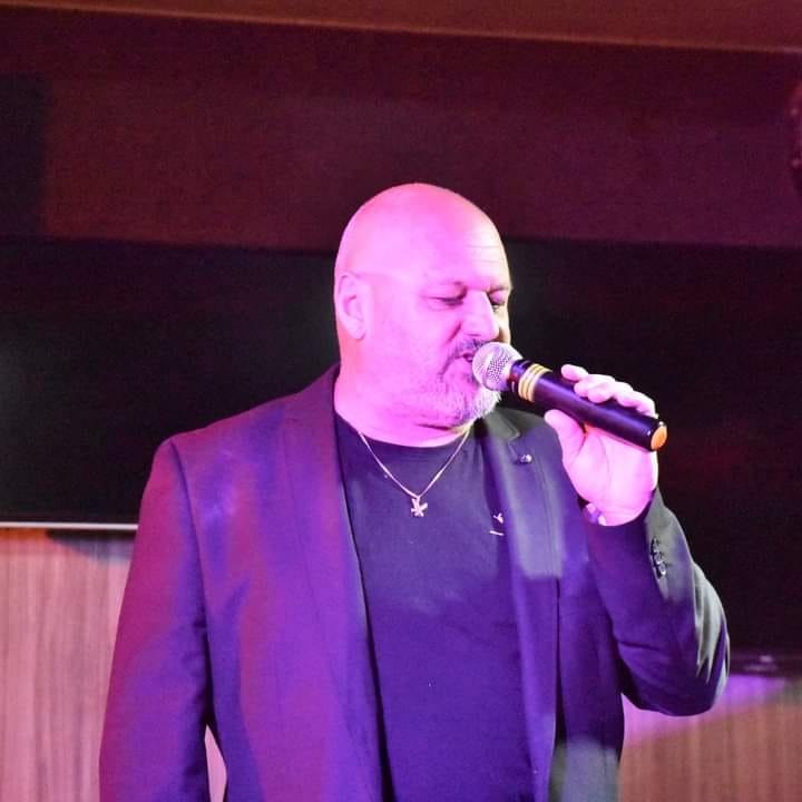 Rockin ROB DEE