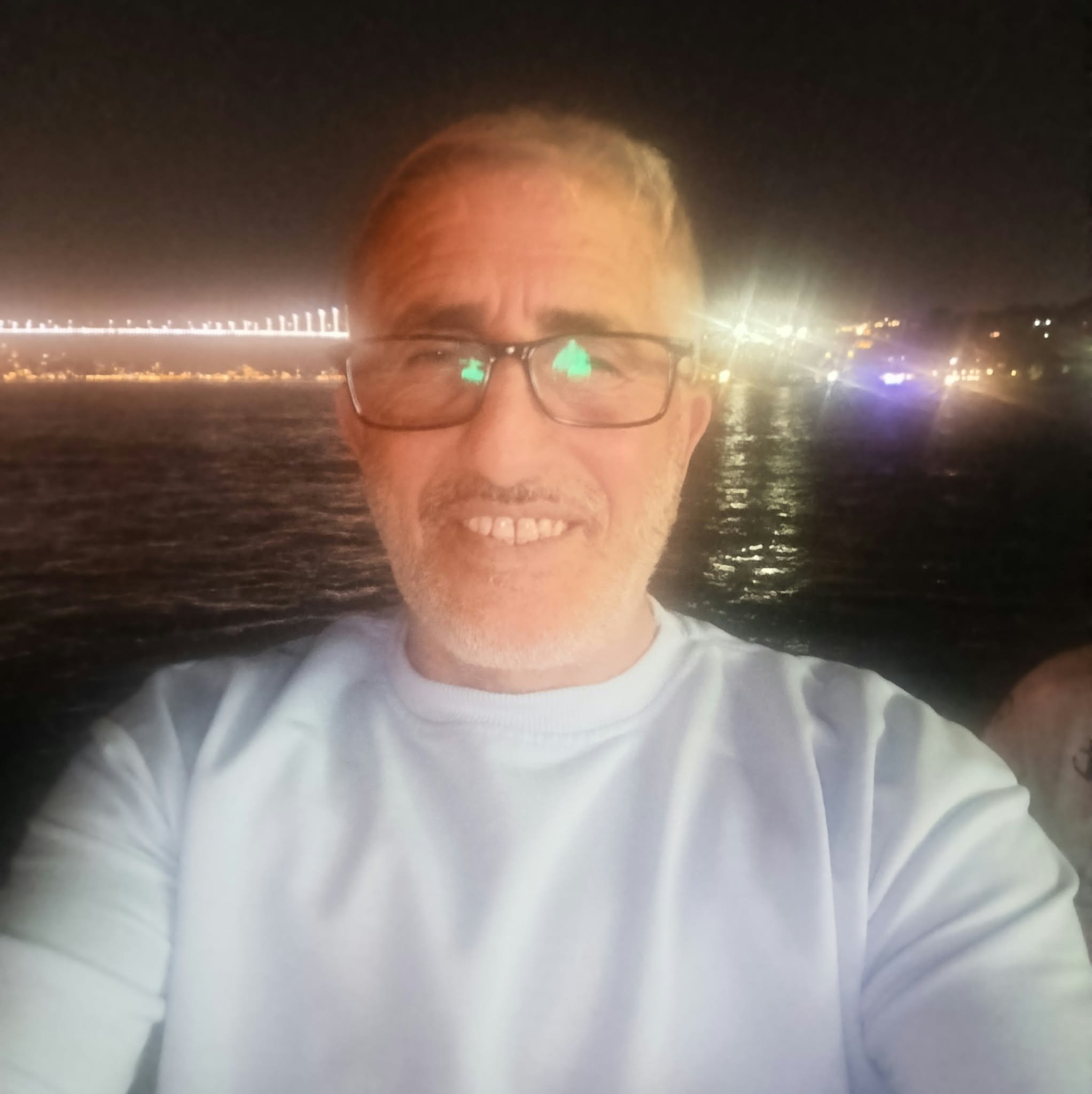 Allah Allah adam nasıl 360 derece döner ahanda kanıtı baş örtüsüne çul ...