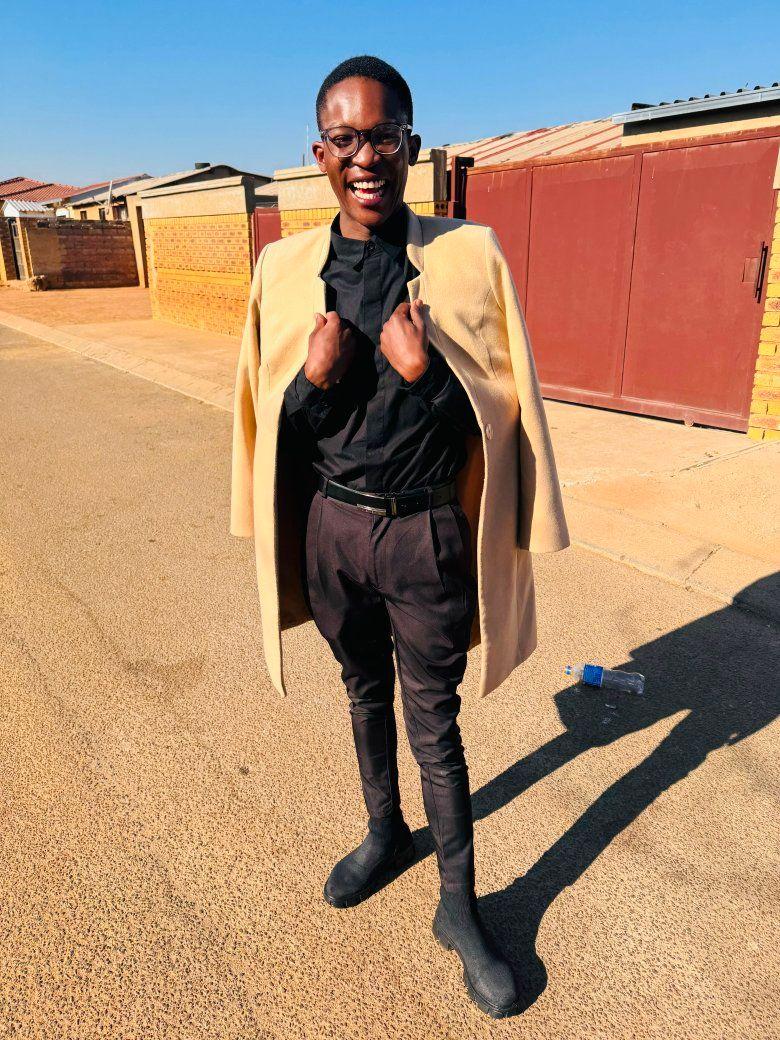 EMNDENI KAS' LAM!!! | Molweni guys malini taxi from emdeni to jozi ...
