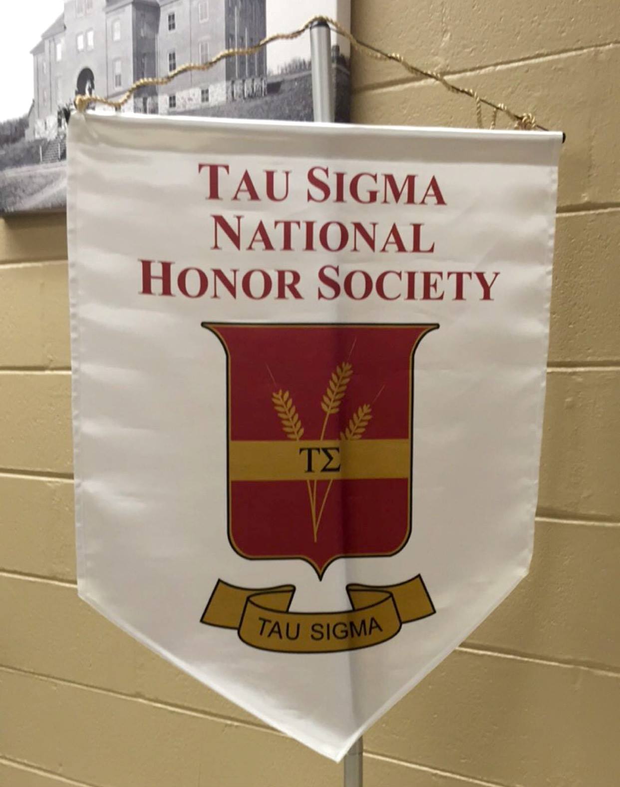 ESU Tau Sigma National Honor Society