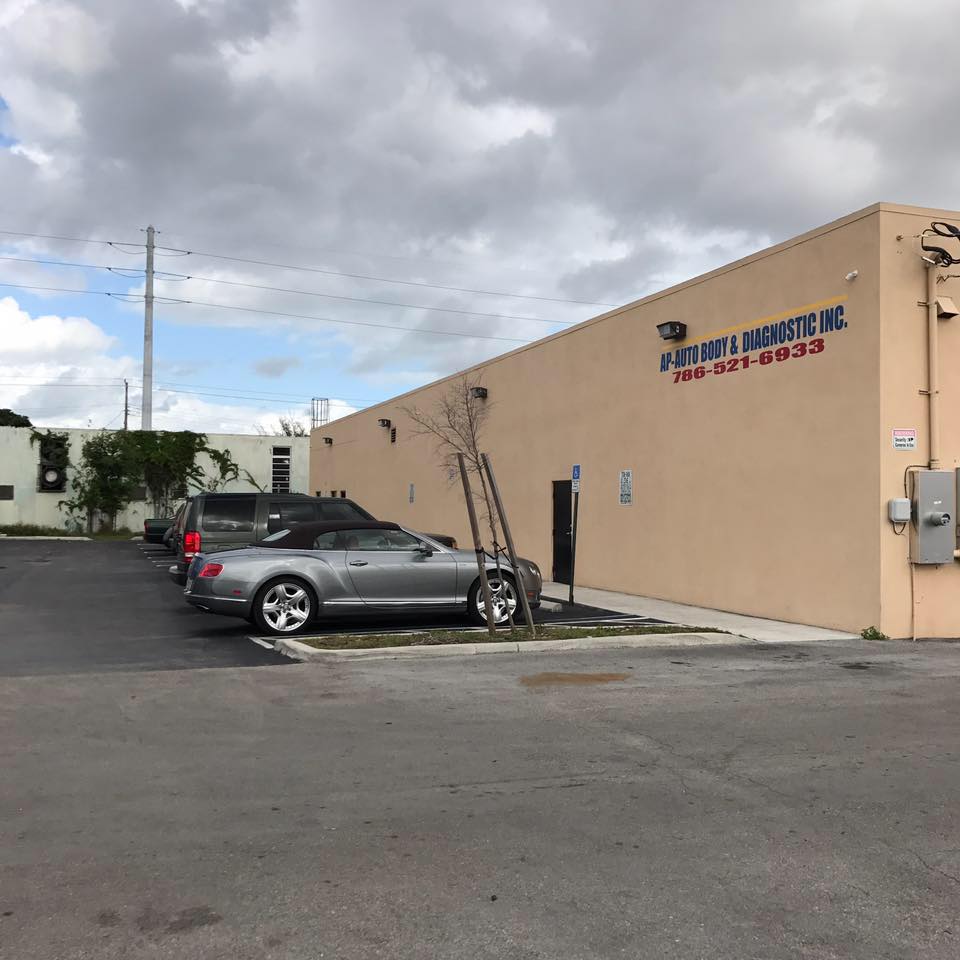 Ap auto body diagnostic | Miami FL
