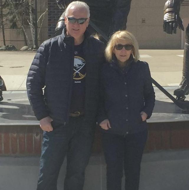 Is this Elaine Pinter with her grandson at the final game? | Facebook