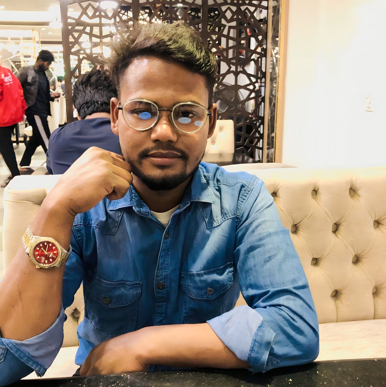 R H Riyad Hossain