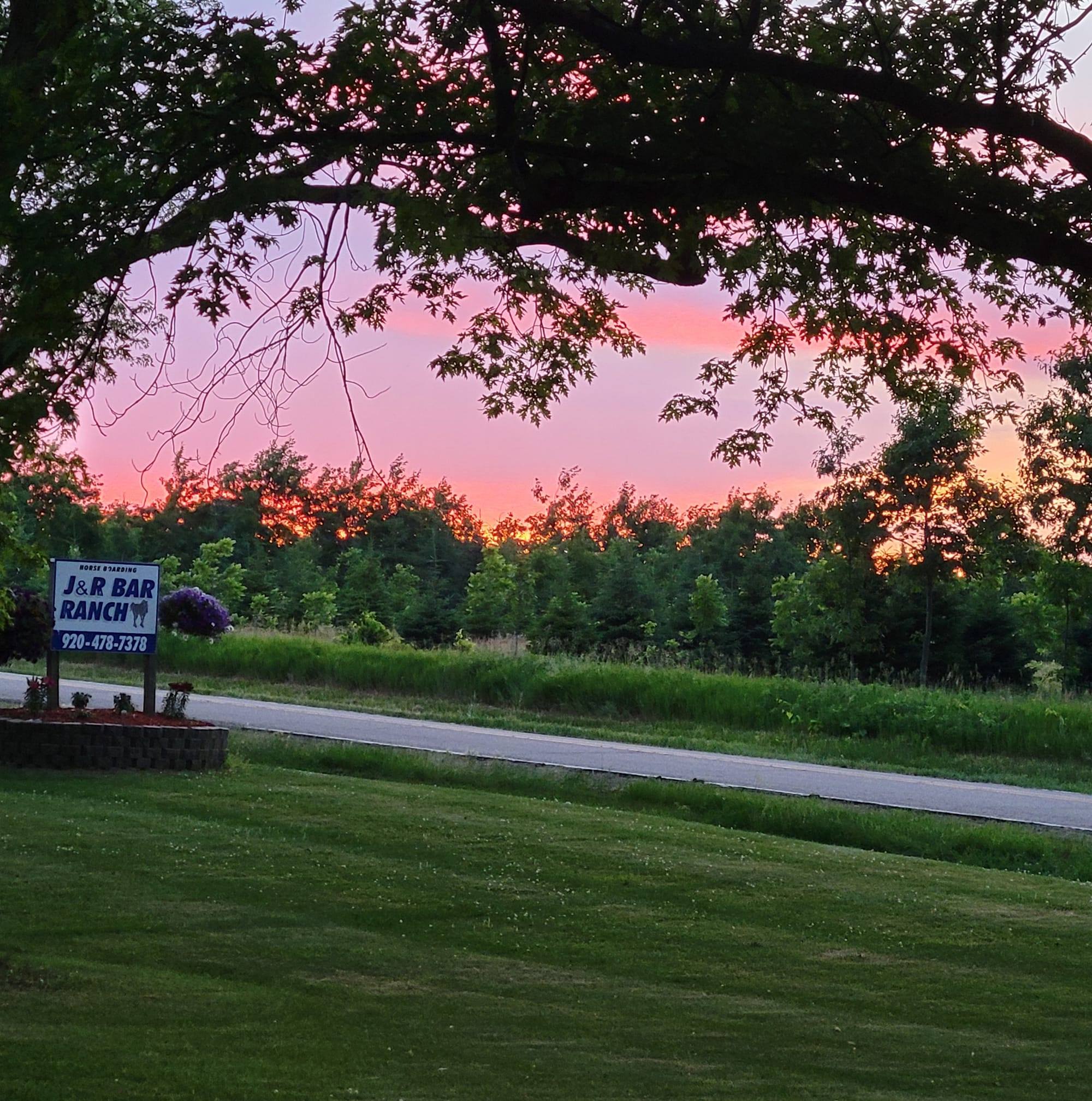 J & R Bar Ranch | Waterloo WI