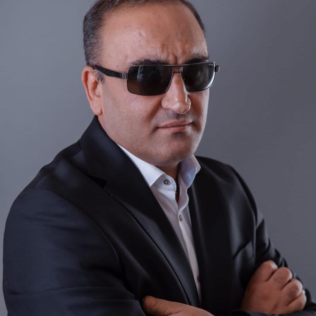 Yazar