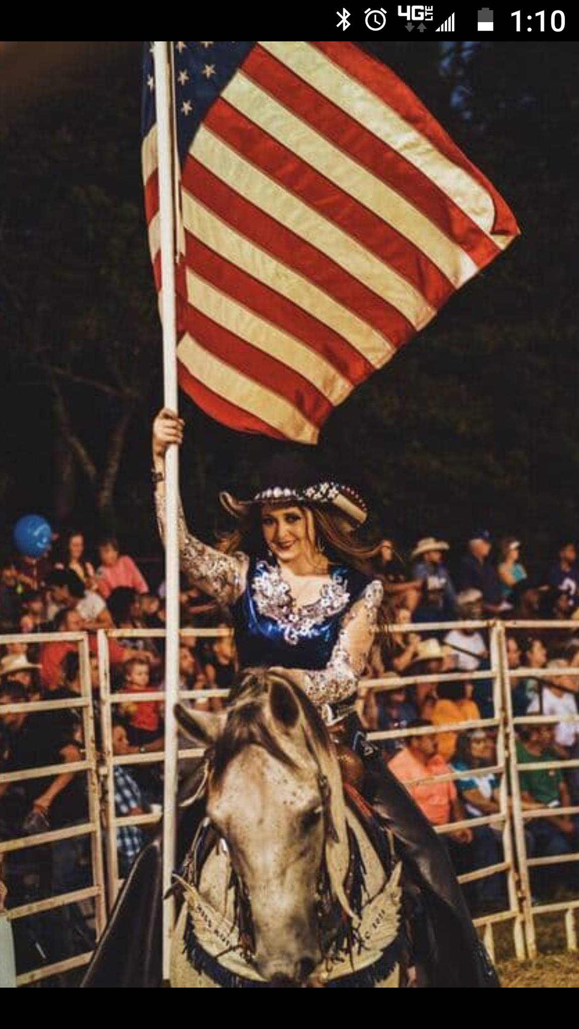 Diamond 4 Wild Rags & Rodeo Queen Attire
