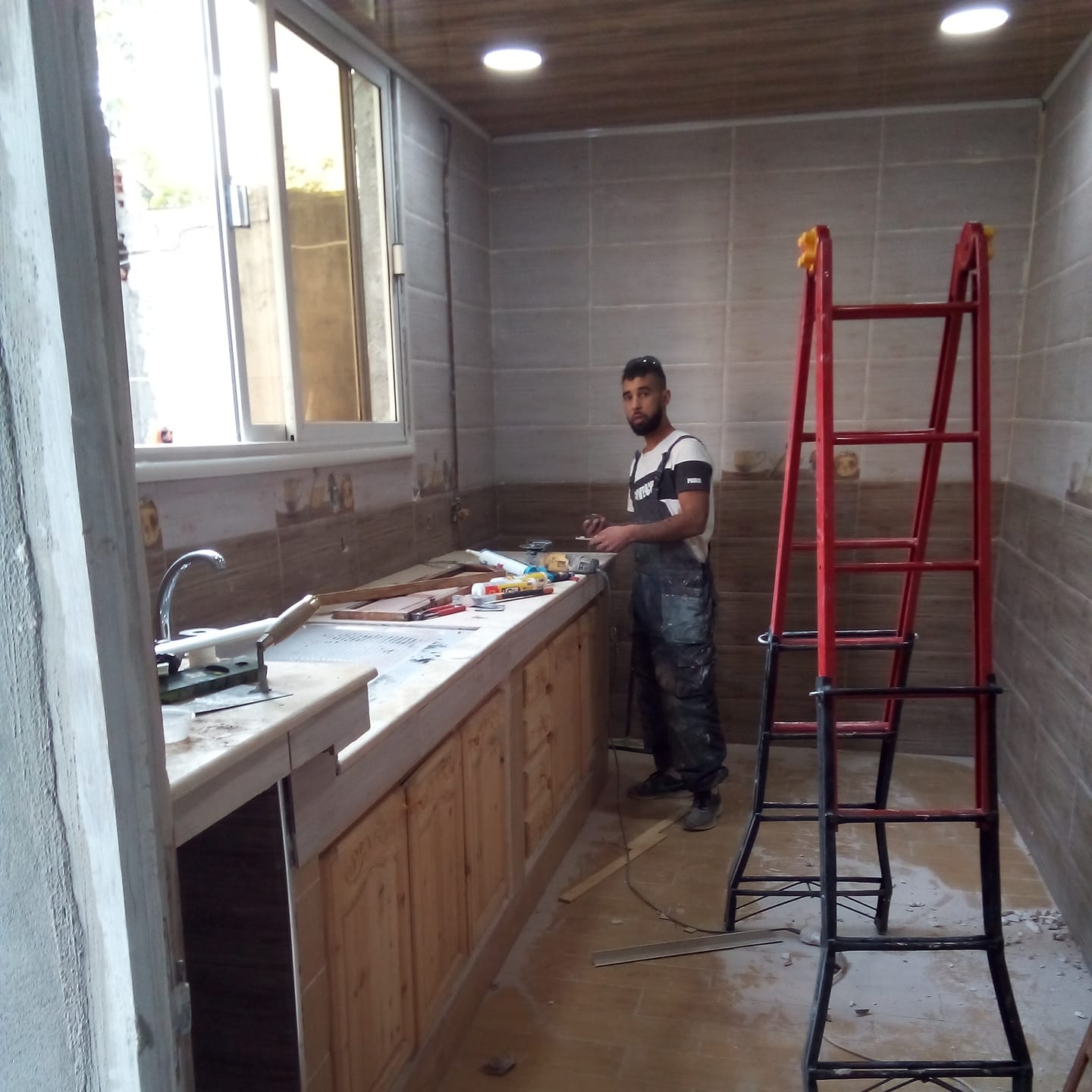 Hamza pvc el ba13 et décoration et faions et papyé fen