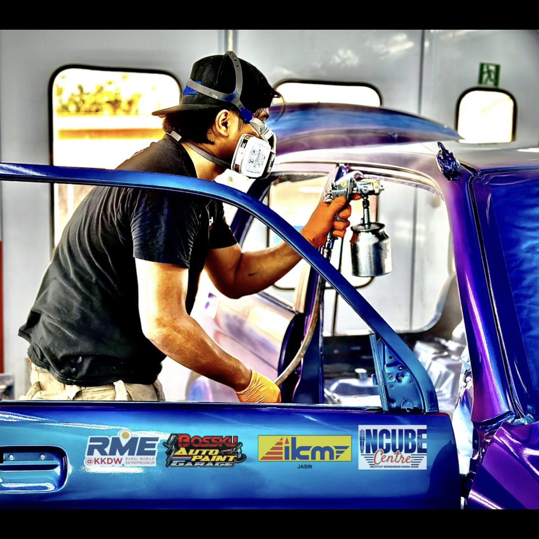 Bossku Auto-Paint Garage | Jasin