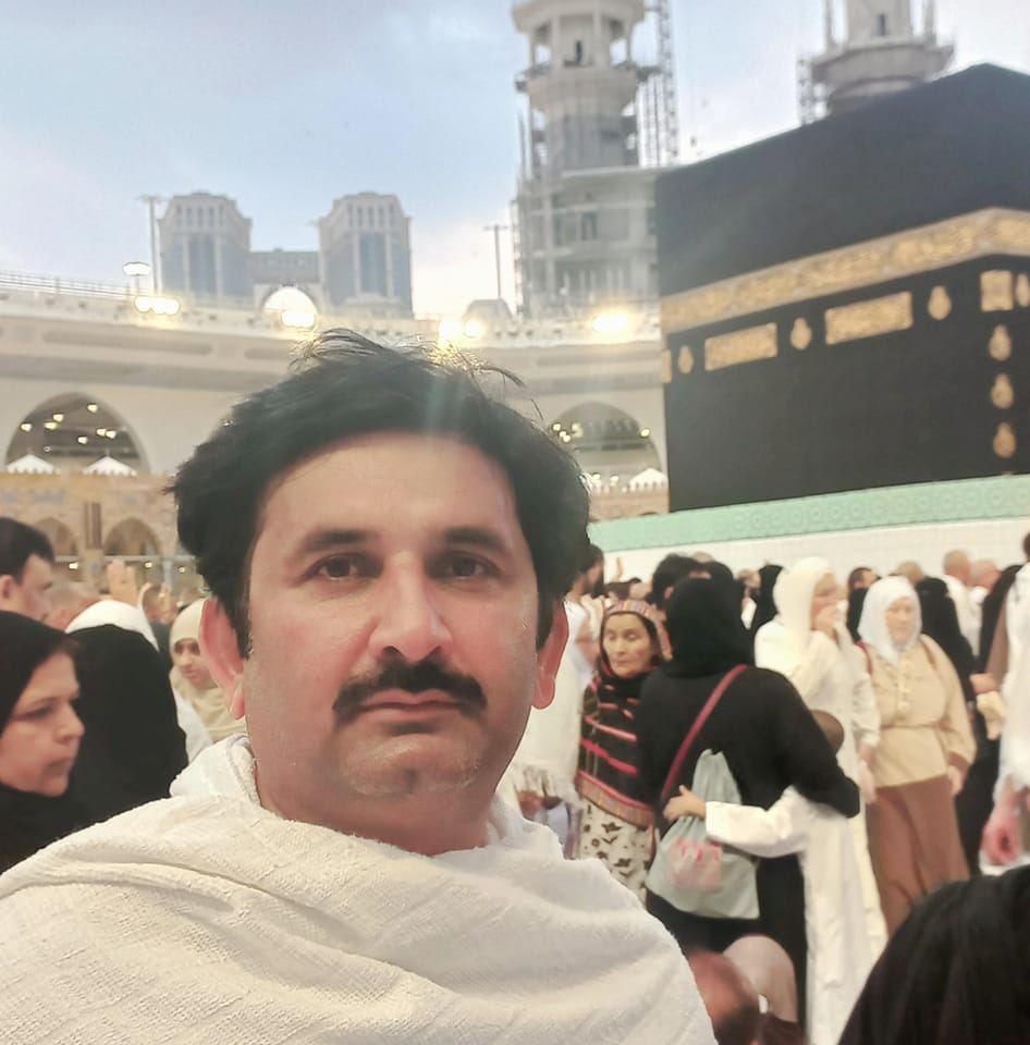 Rj Amir Hayat