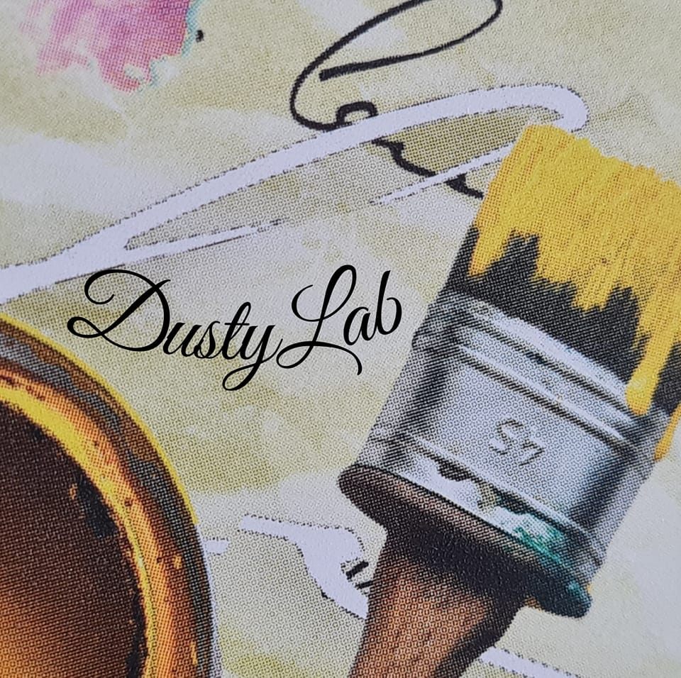 Dusty Lab