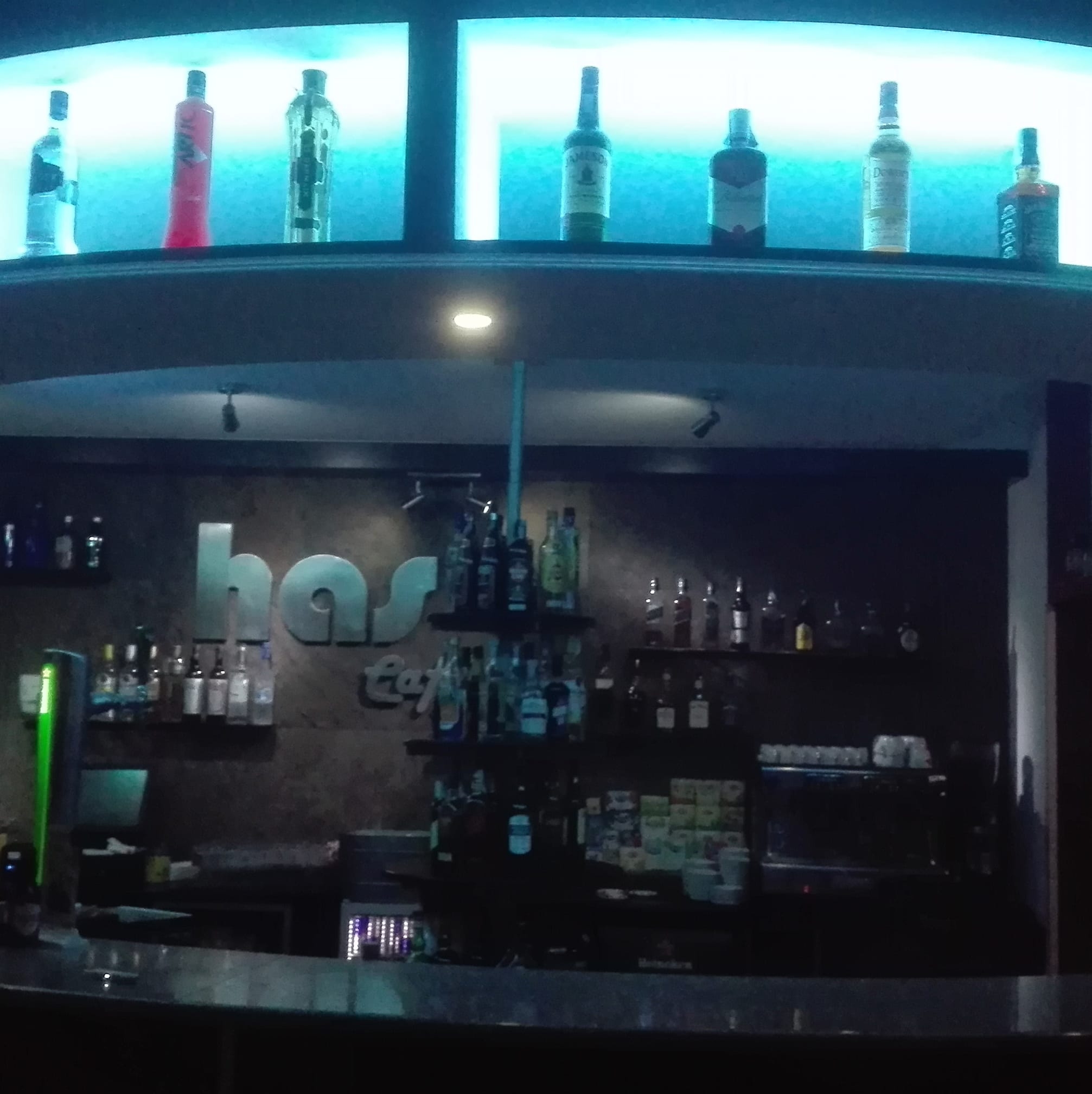 Has Caffé | Guia