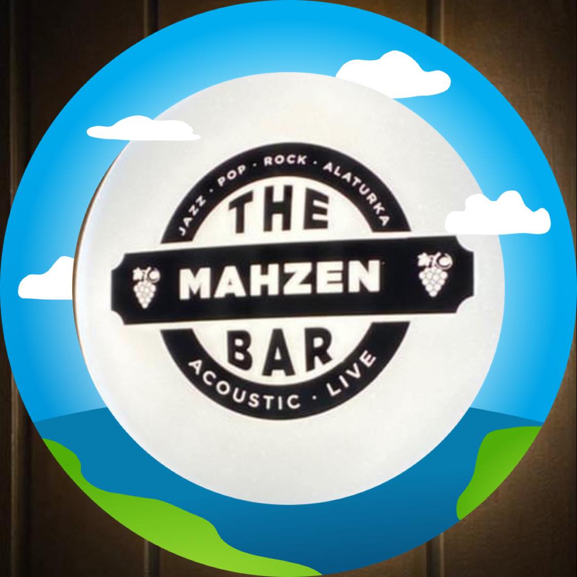 The Mahzen BAR