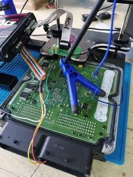 Scanmatik 3 Kit, Pcmflash, Bitbox, VAG Immo calc, UCDS and other ...