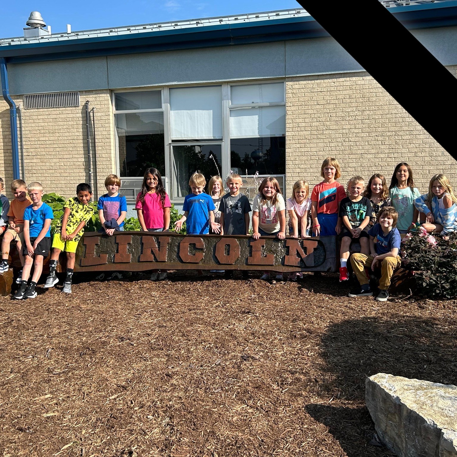 Mrs. Larrison's Second Grade