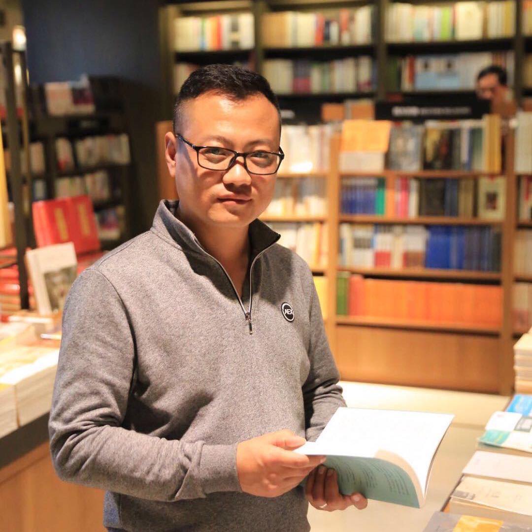 王亚军（王歪嘴） - 泰国审计署大厦垮塌事件进展｜ 中铁十局派张传令书记回泰国自首｜... | Facebook