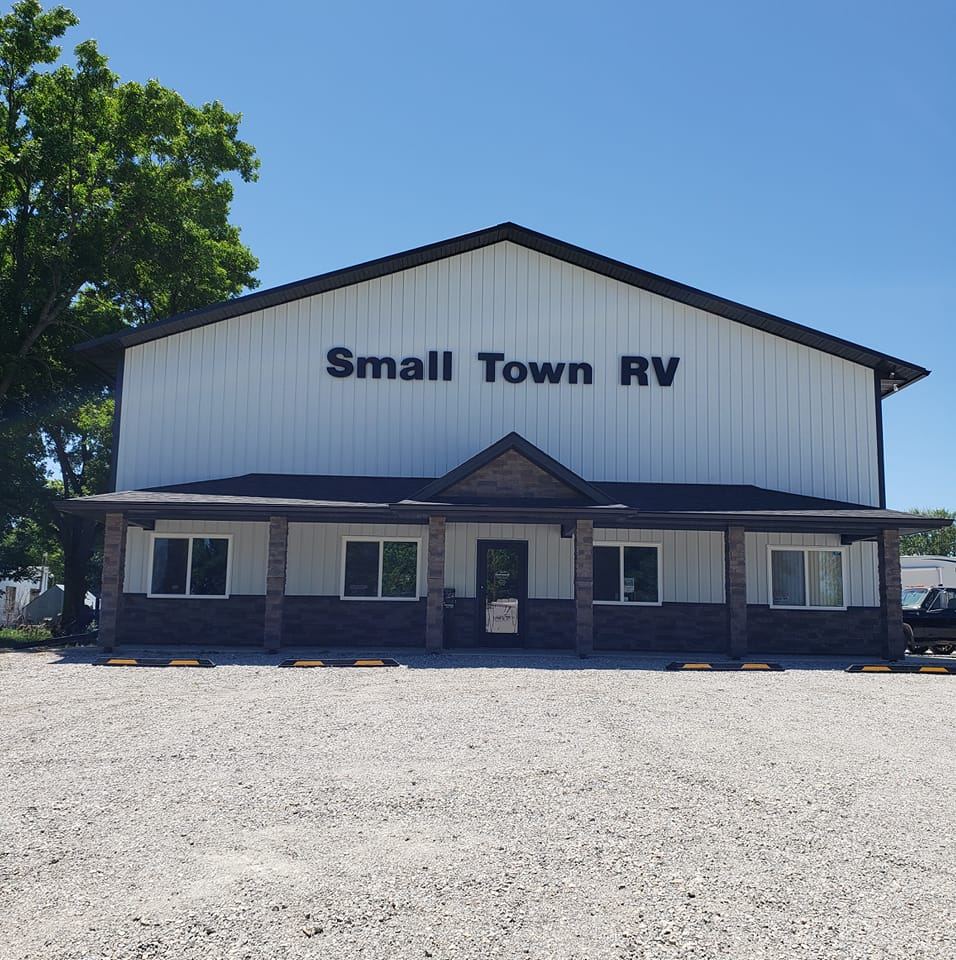 Small Town RV | Mallard IA